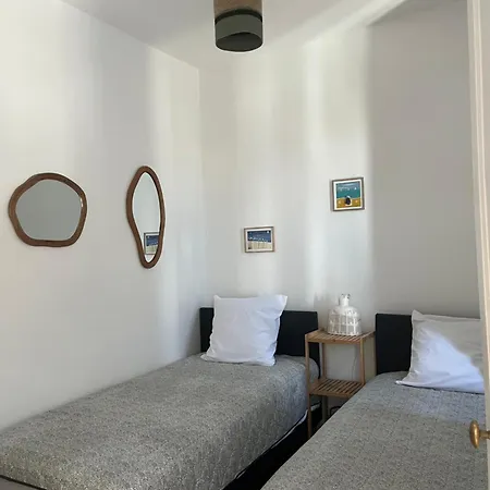 Depart Du Marin A La Cotiniere *